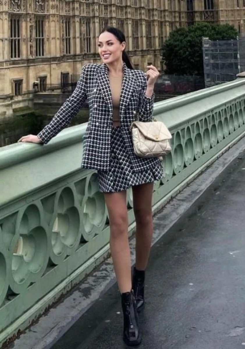 Madlen escort in Cologne