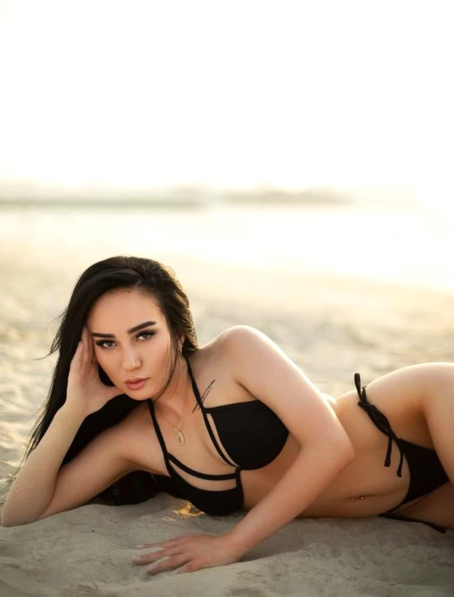 Malika escort in Düsseldorf