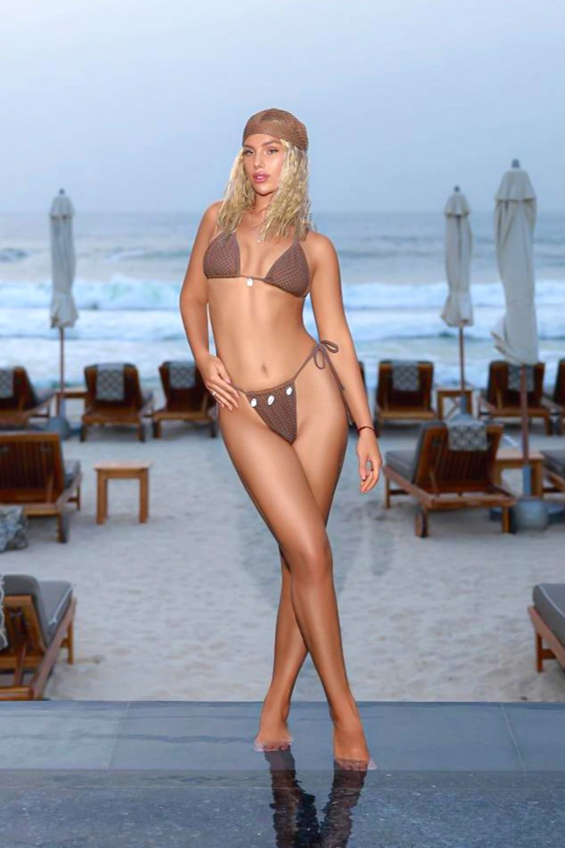 Maria escort in Dresden