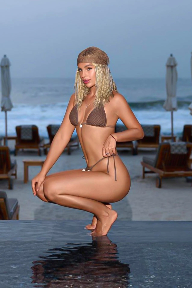 Maria escort in Dresden