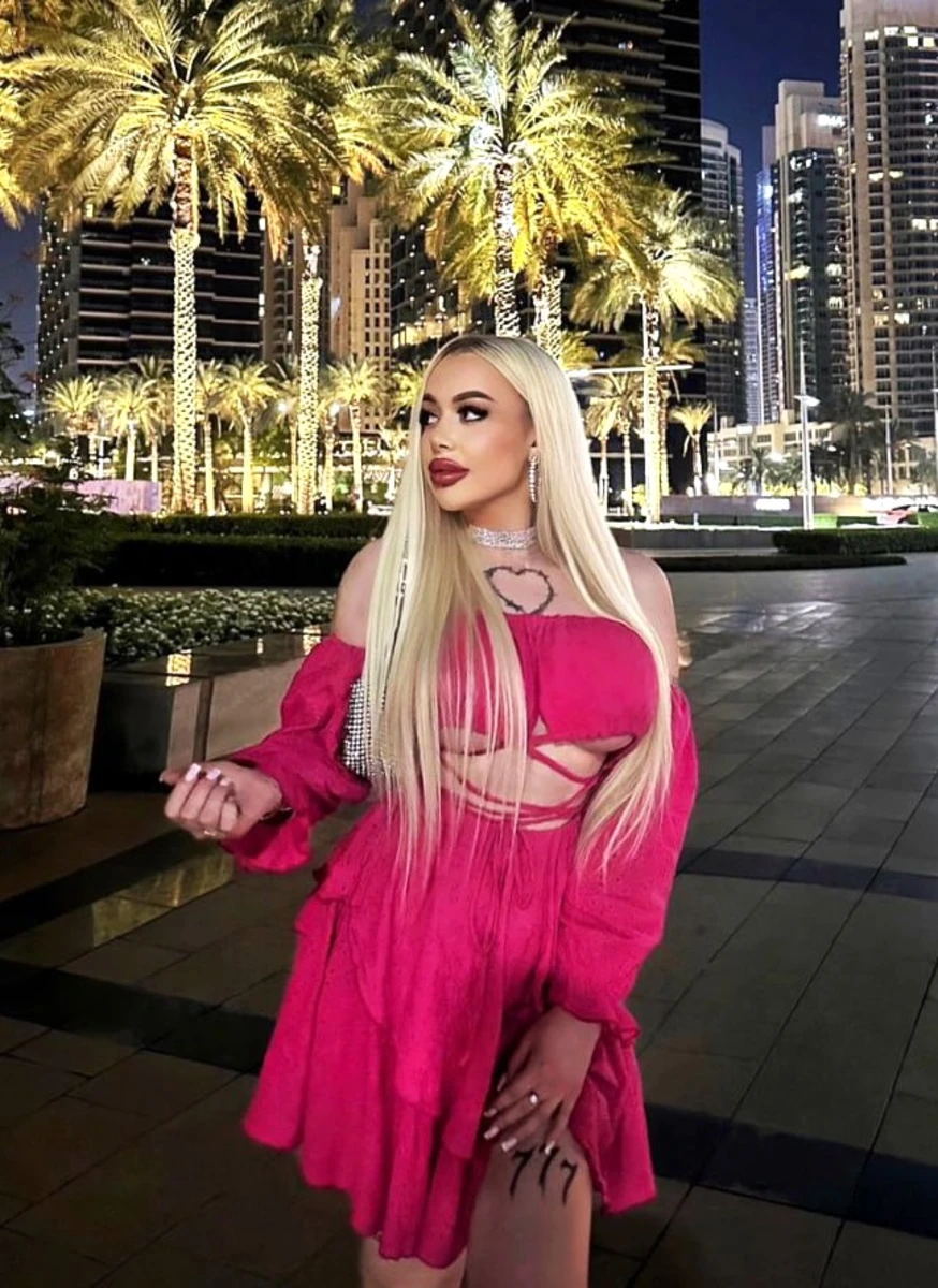 Marta escort in Frankfurt