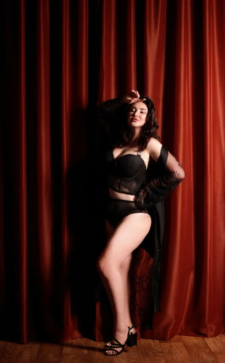 Marta escort in Regensburg