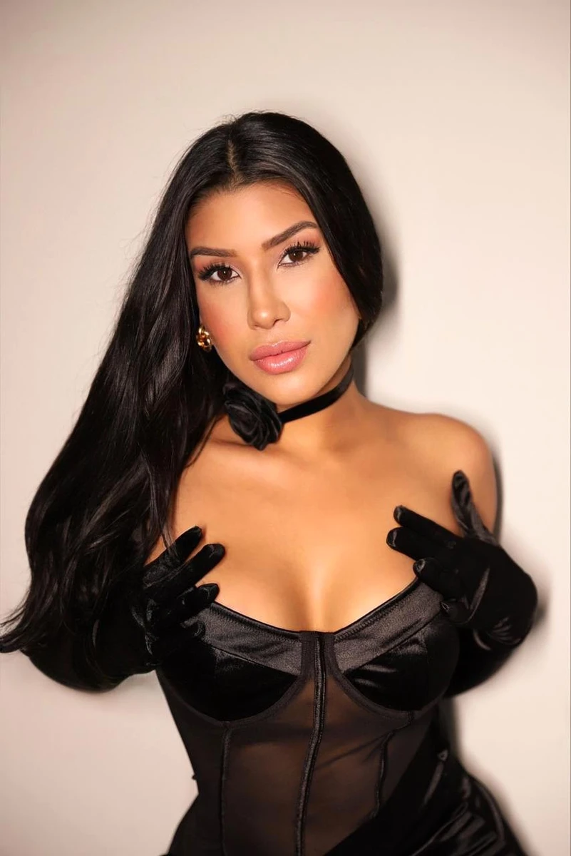 Mel escort in Dresden