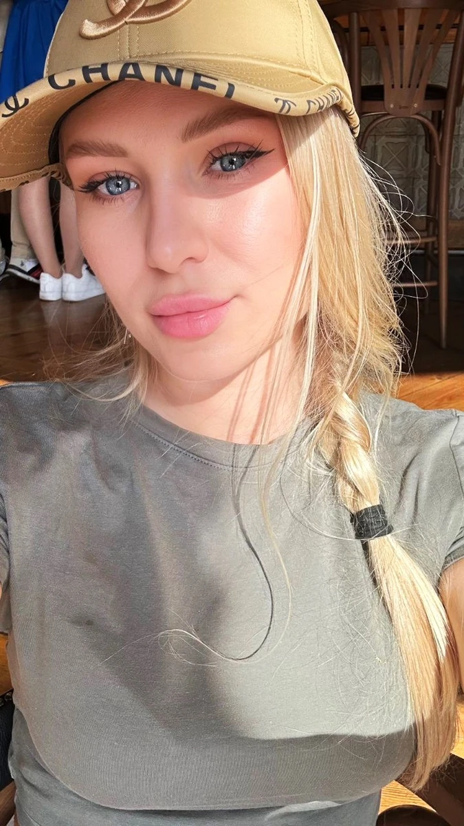 Melany escort in Dresden