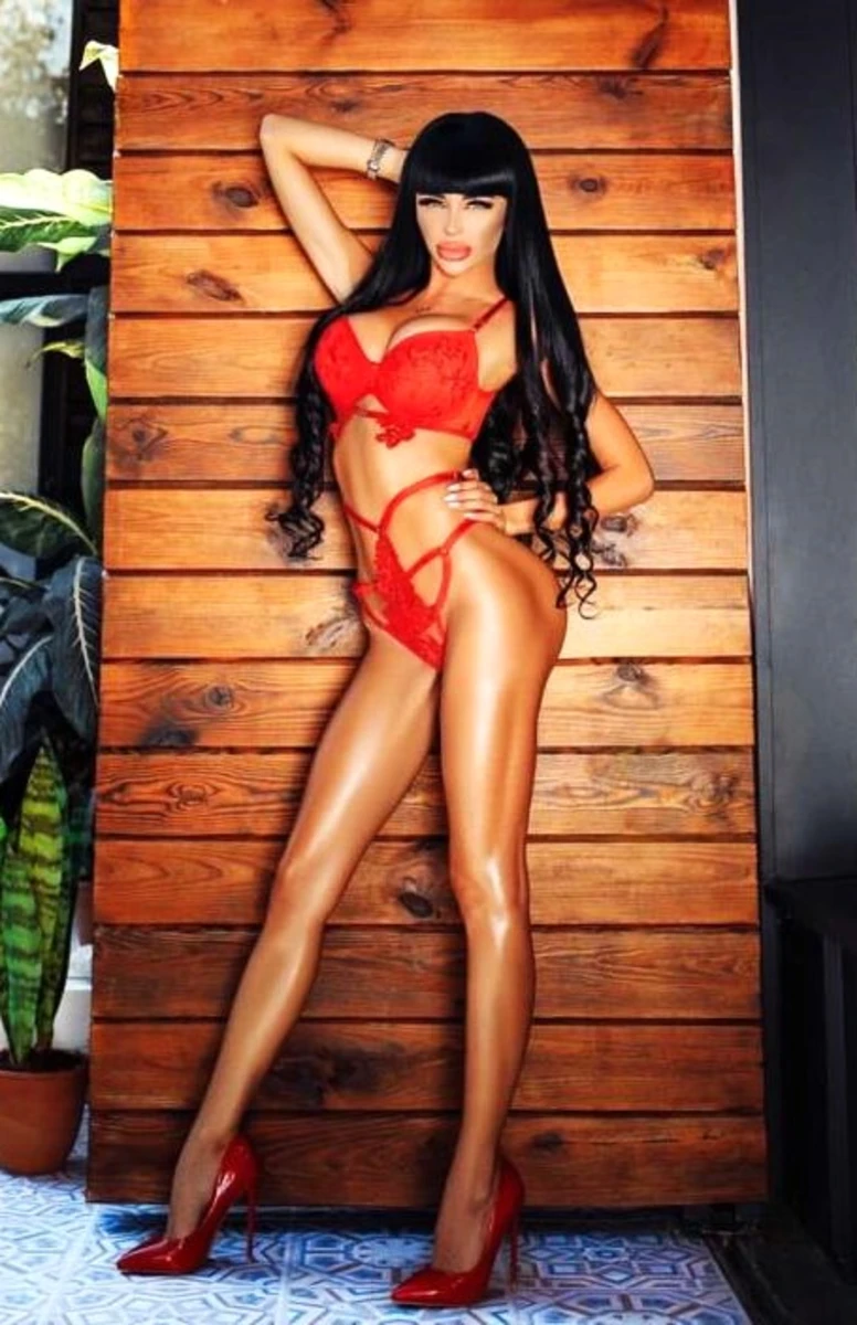 Melissa escort in Frankfurt