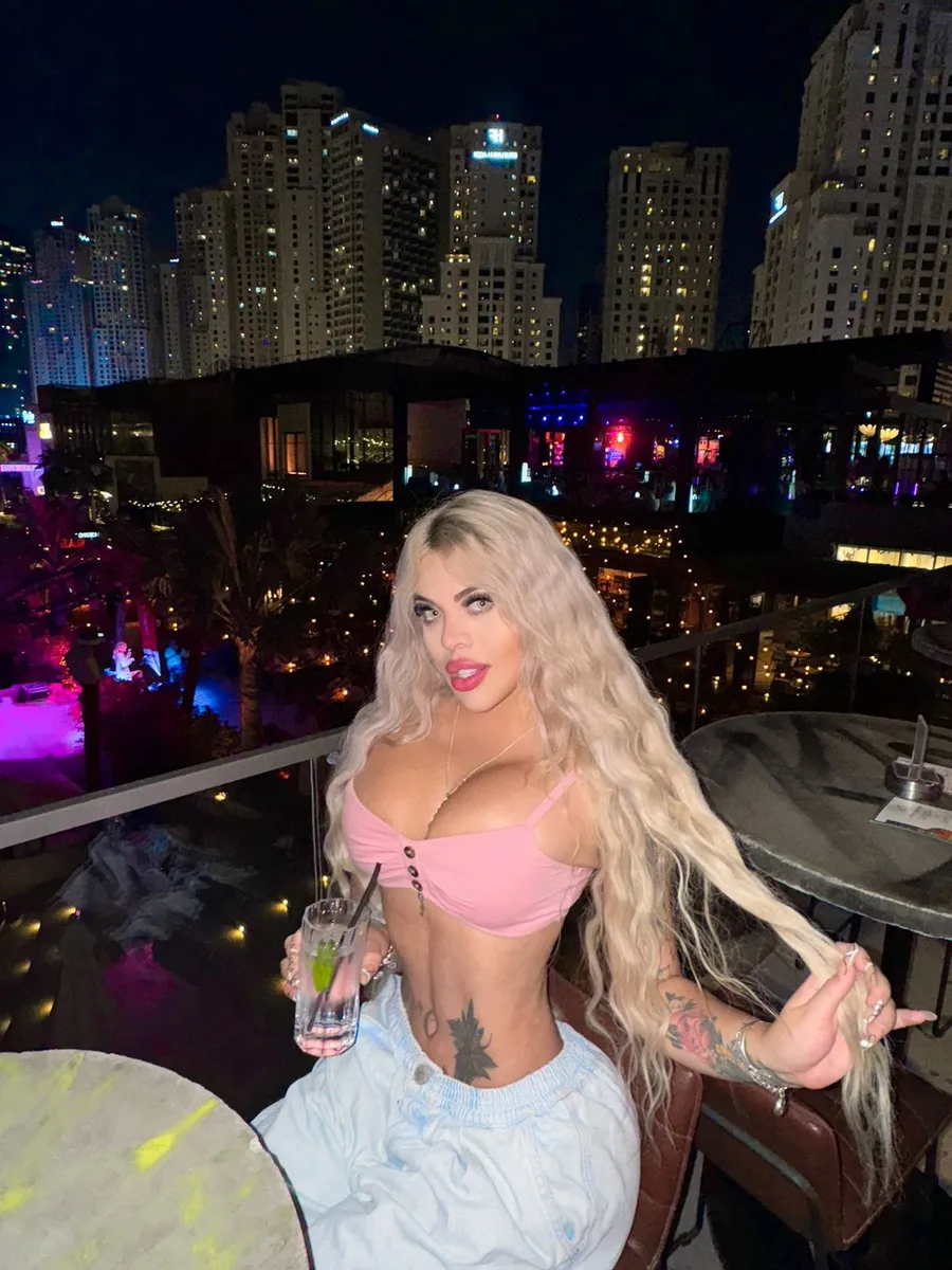 Mia escort in Bremen