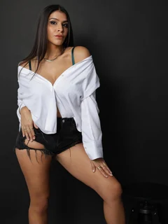 Nayla escort in Regensburg