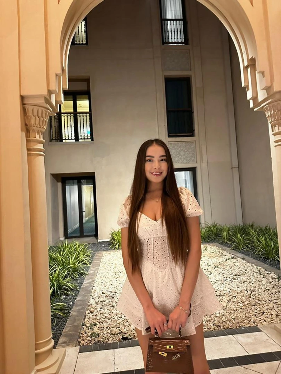 Nelly escort in Bremen