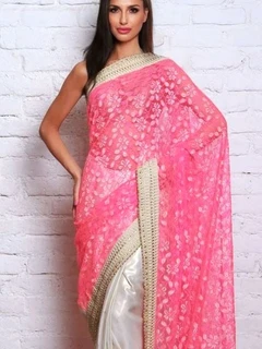 Ninnel escort in Frankfurt