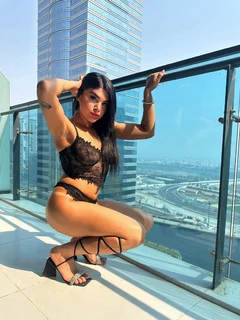 Noshika escort in Nuremberg