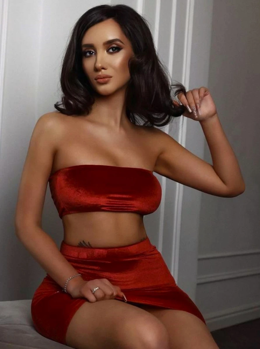 Oksy escort in Cologne