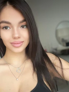 Polianna escort in Berlin