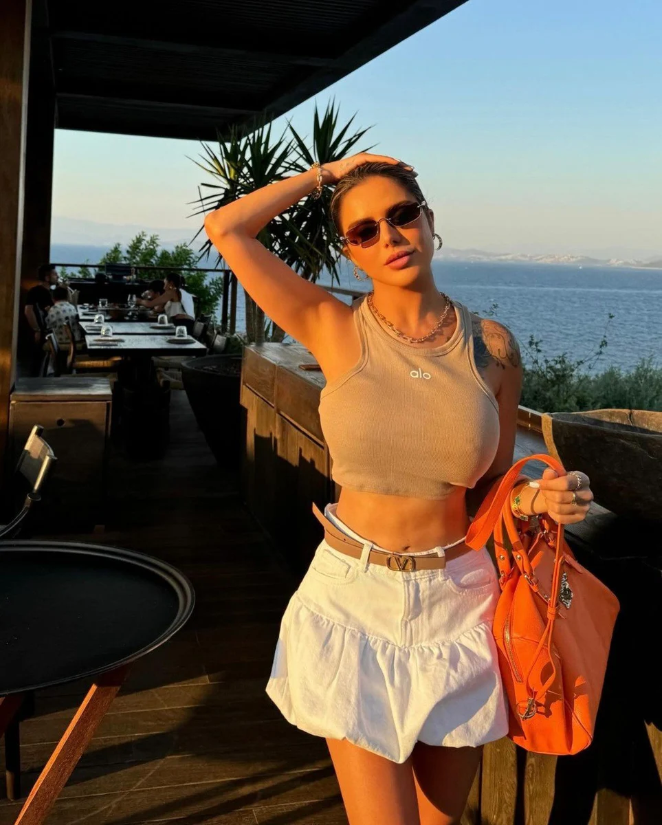 Sana escort in Bremen