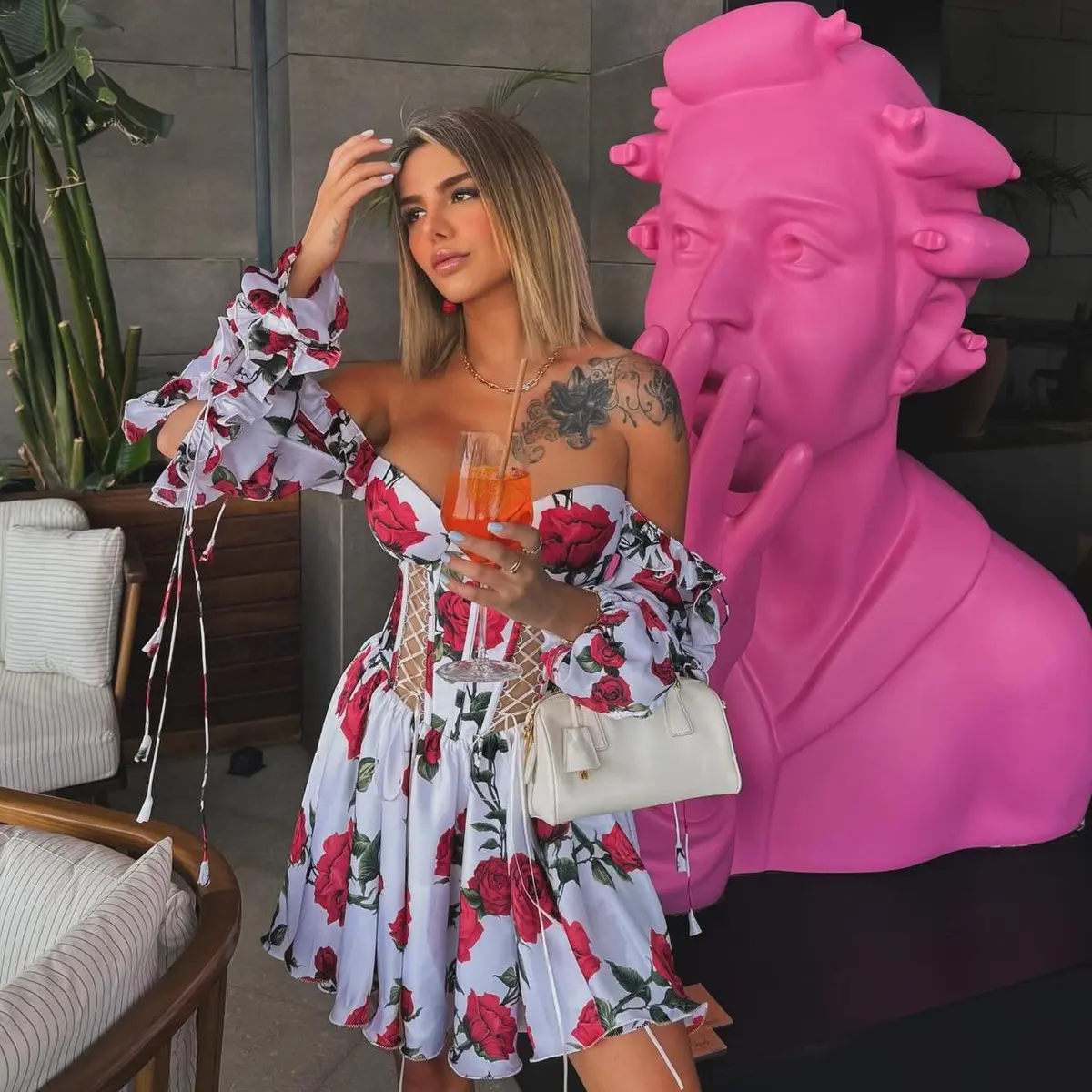 Sana escort in Bremen