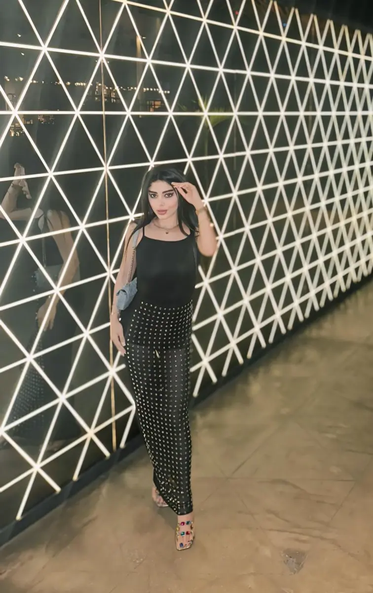 Shymi escort in Nuremberg