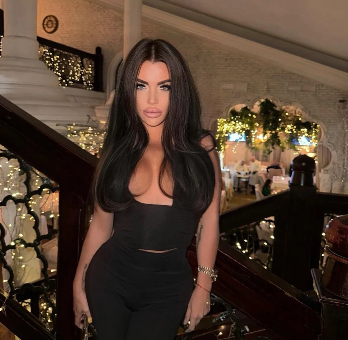 Софа escort in Cologne