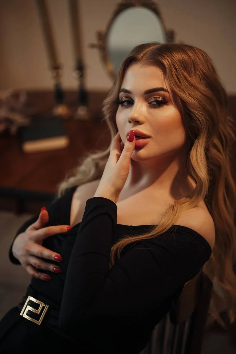 Solange escort in Stuttgart