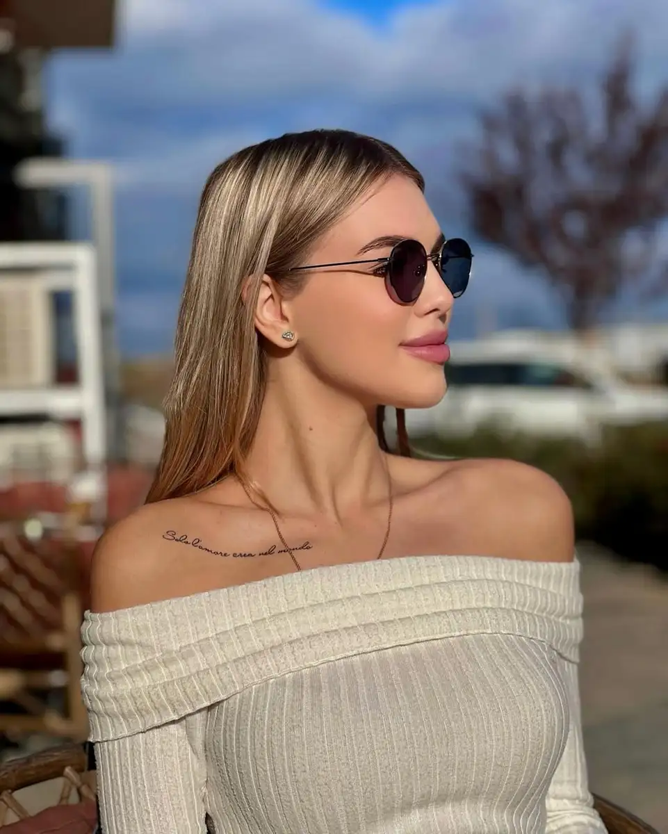 Sophia escort in Berlin