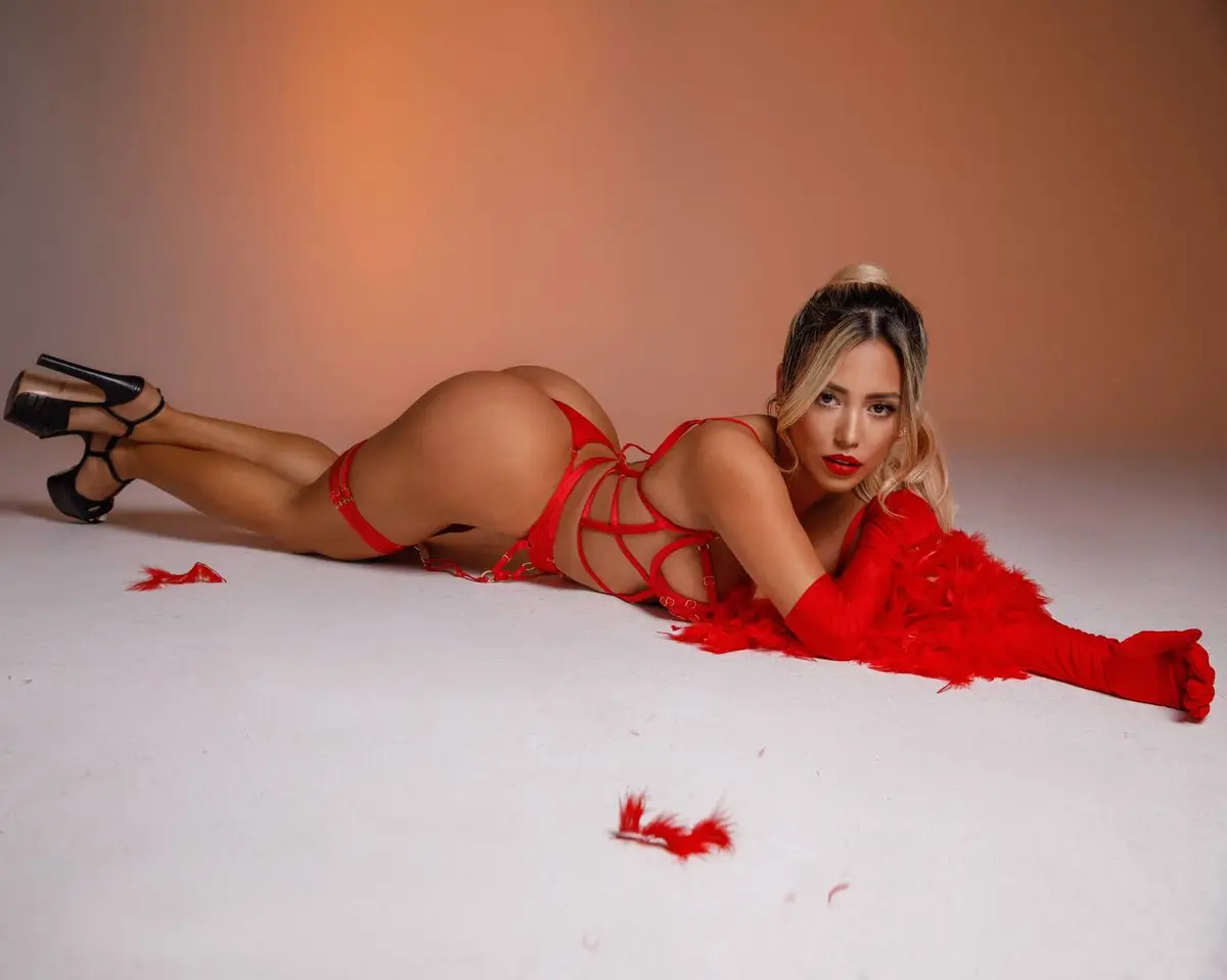 Stepphie escort in Frankfurt