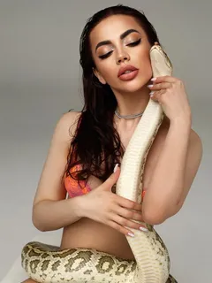 Thalia escort in Stuttgart