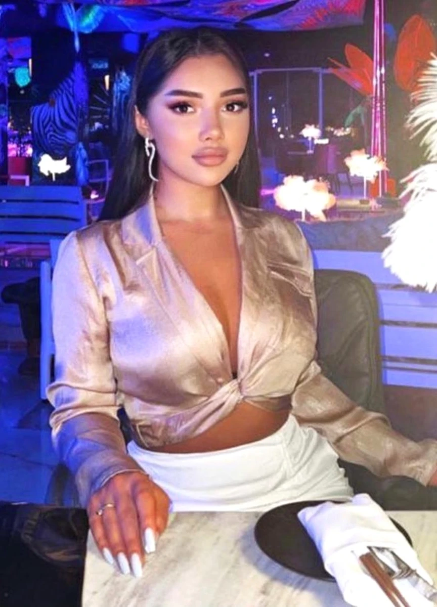 Valentina escort in Frankfurt