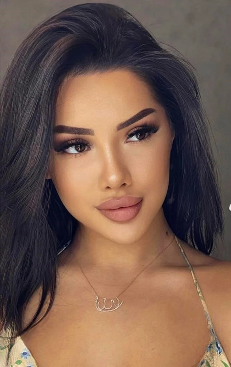 Valentina escort in Frankfurt