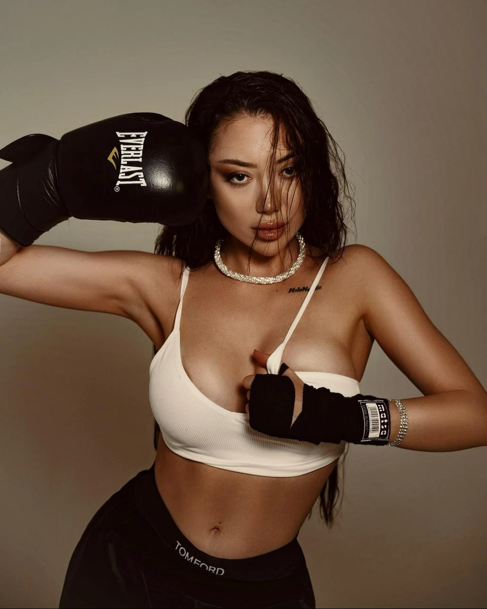 Violetta escort in Berlin