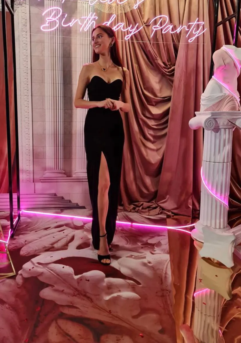 Yulia escort in Hamburg