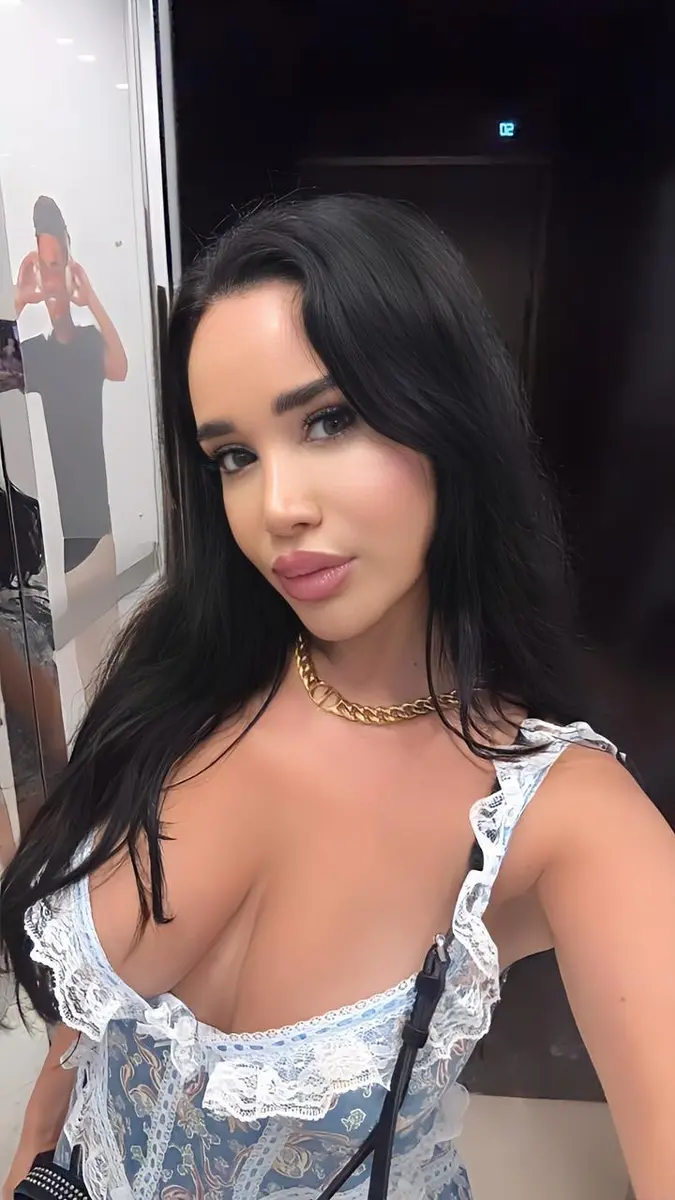 Zeynep escort in Bremen