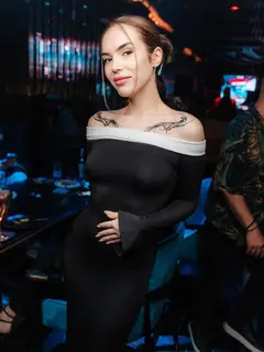 Zhenya escort in Bremen
